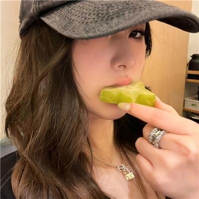 拴线的气球